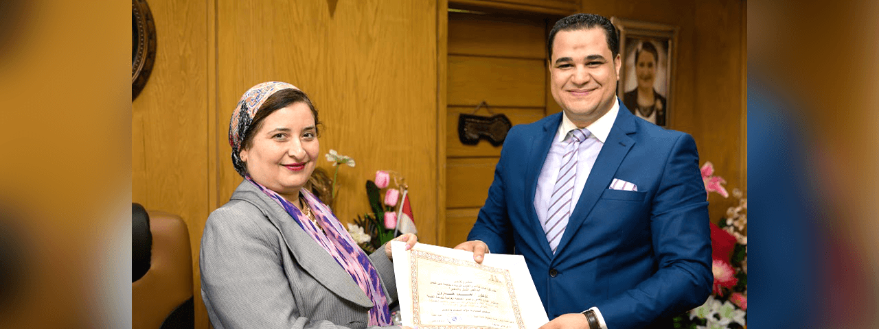 تكريم دكتور أحمد هارون